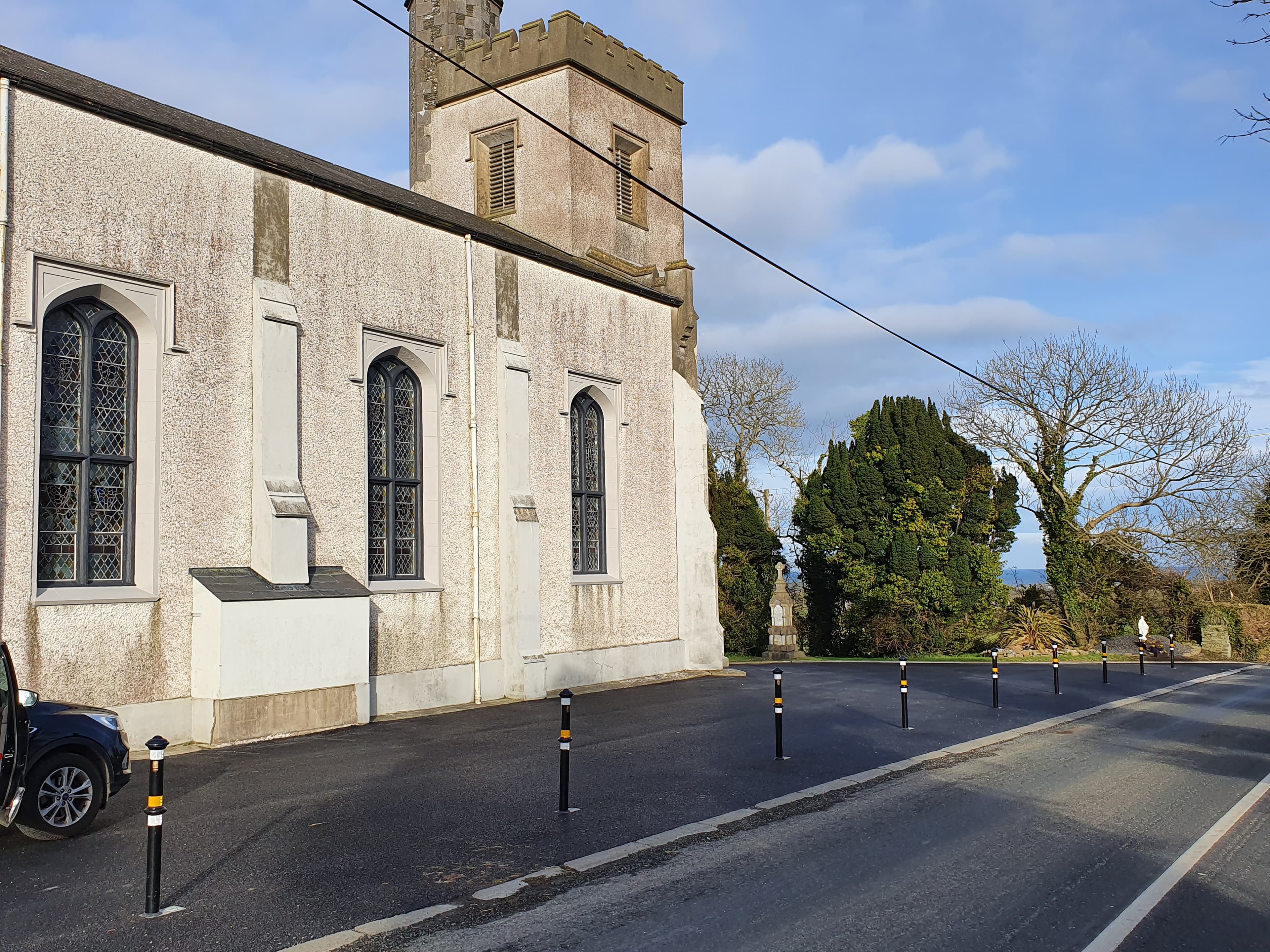 RS76 & Glyde Bollards for Walshestown Church