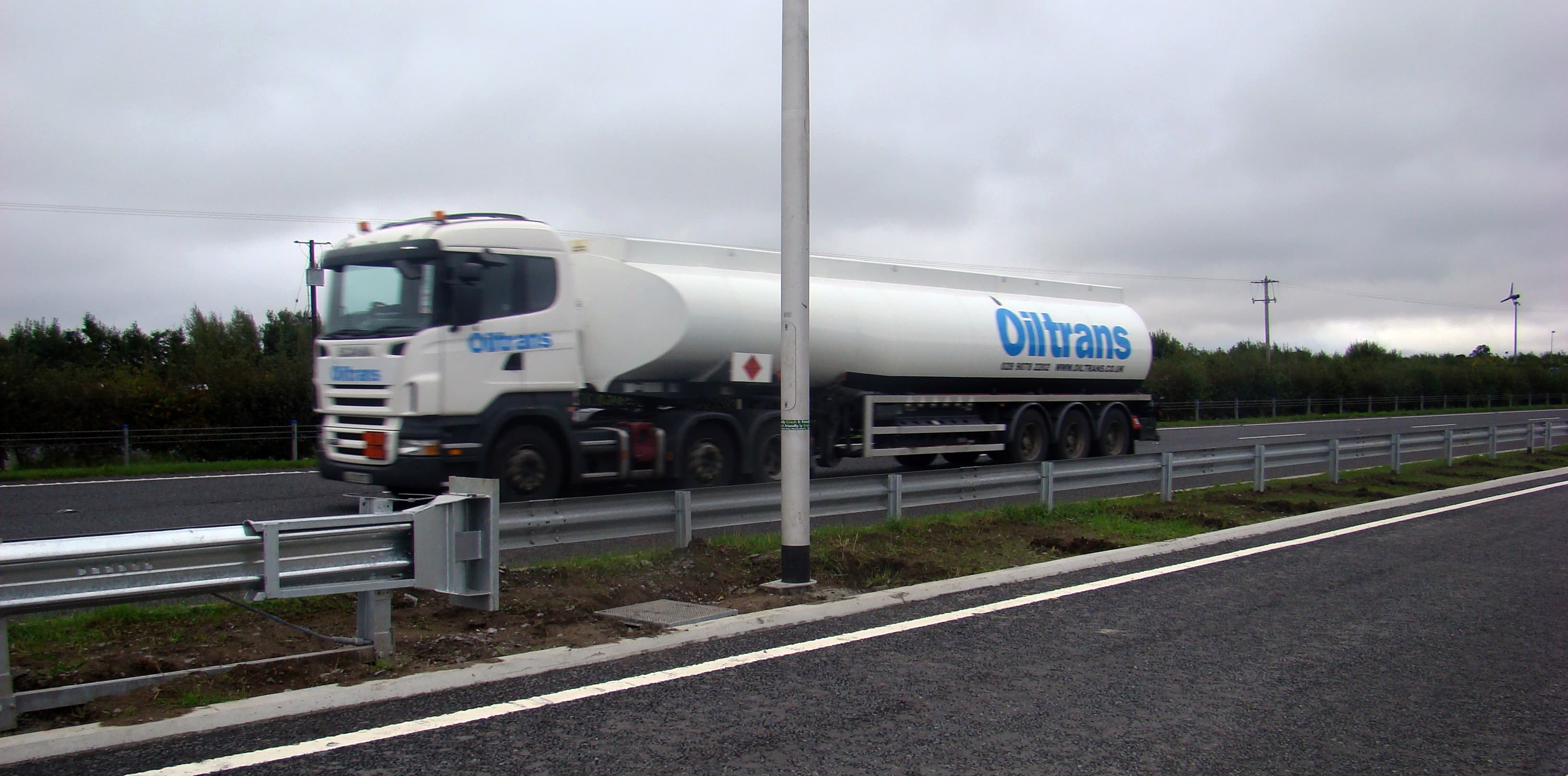 RSe200: Passively Safe Lighting at M1 Services Lusk